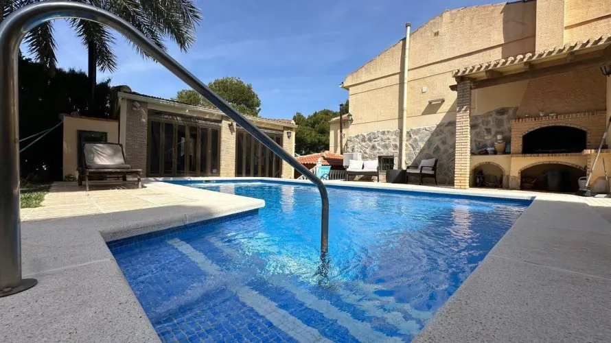 Apartment de 4 chambres à Torrevieja, Espagne No. 755 № 25