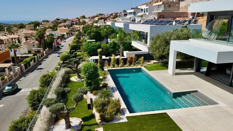 Villa de 890m² à Benidorm, Espagne No. 587 № 3