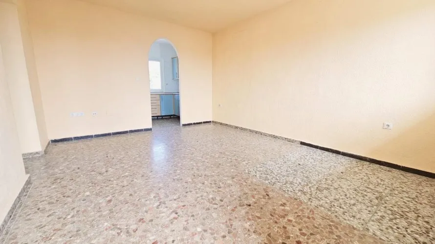 Apartment de 4 chambres à Torrevieja, Espagne No. 748 № 9