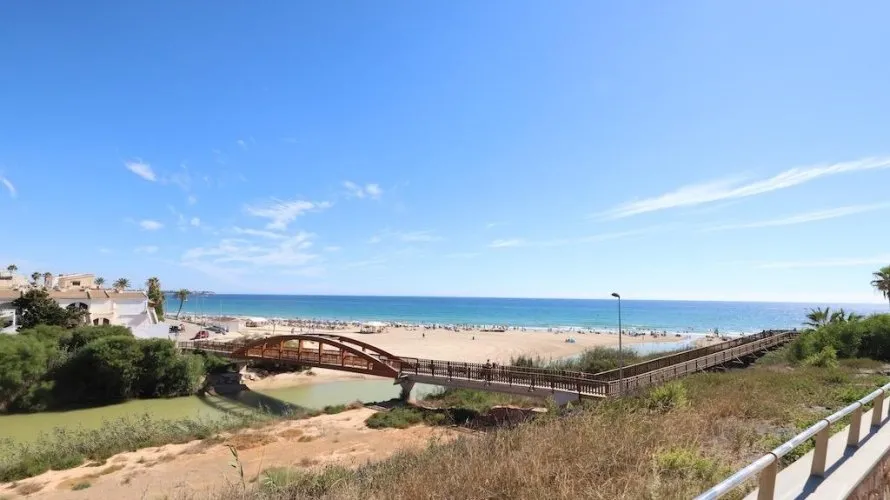 Penthouse de 87m² à Pilar de la Horadada, Espagne No. 586 № 1