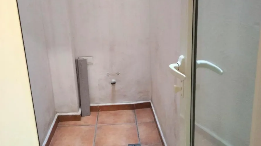 Commercial property de 21 chambre à Alicante, Espagne No. 575 № 17