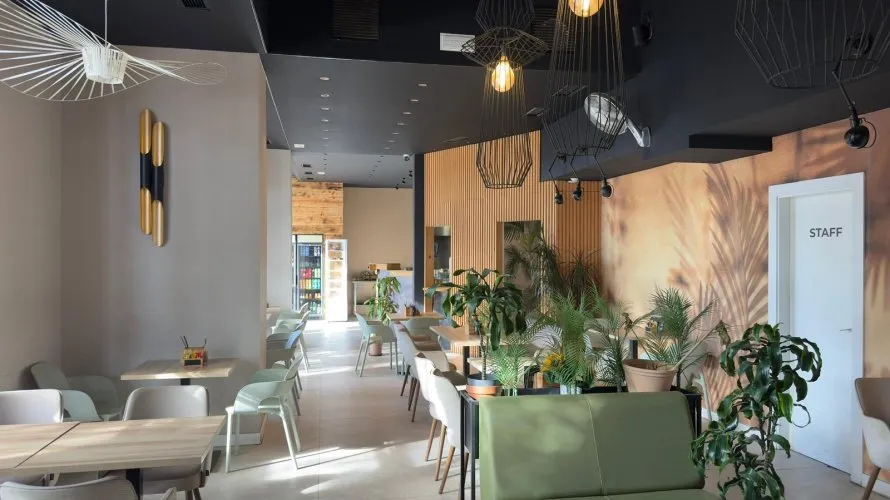 Commercial property de 290m² à Benidorm, Espagne No. 206 № 21
