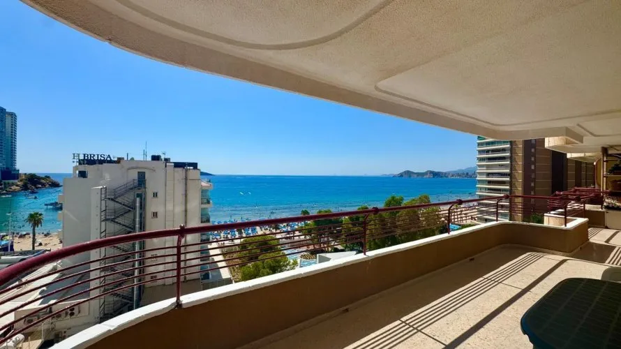 Apartment de 2 chambres à Benidorm, Espagne No. 595