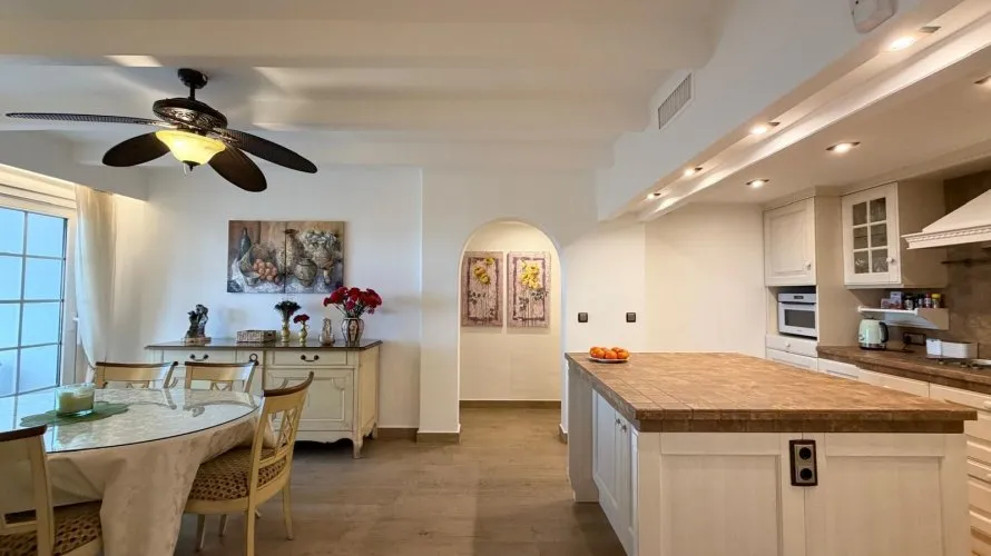 Penthouse de 3 chambres à Torrevieja, Espagne No. 213 № 11