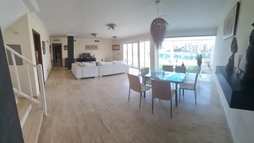 Penthouse de 3 chambres à Alicante, Espagne No. 512 № 16