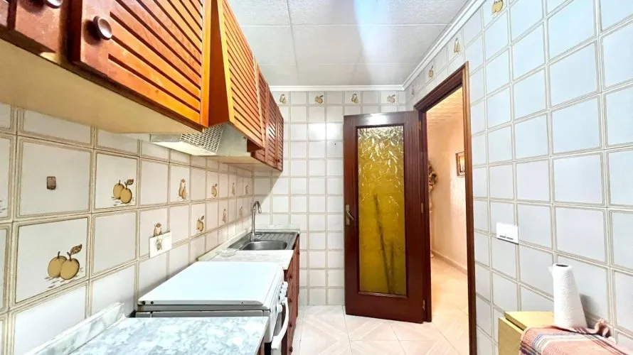 Apartment de 3 chambres à Torrevieja, Espagne No. 737 № 8