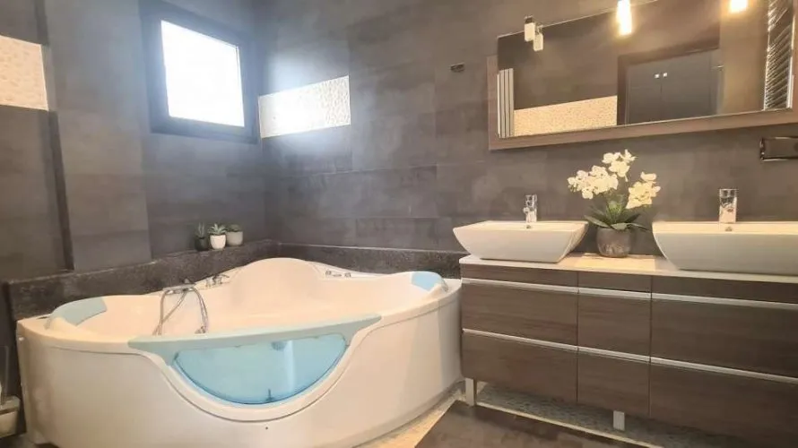 Villa de 5 chambres à Calpe, Espagne No. 268 № 2