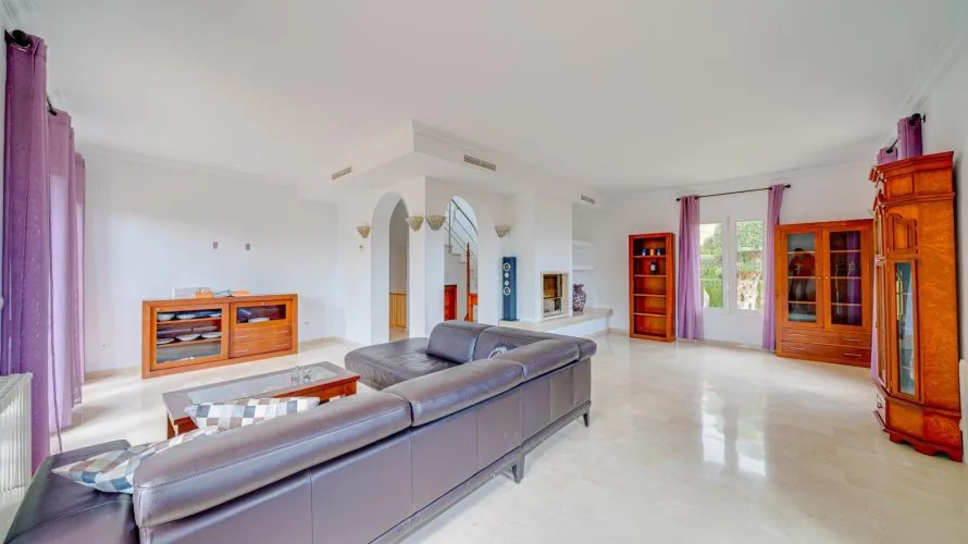 Villa de 4 chambres à Finestrat, Espagne No. 201 № 2