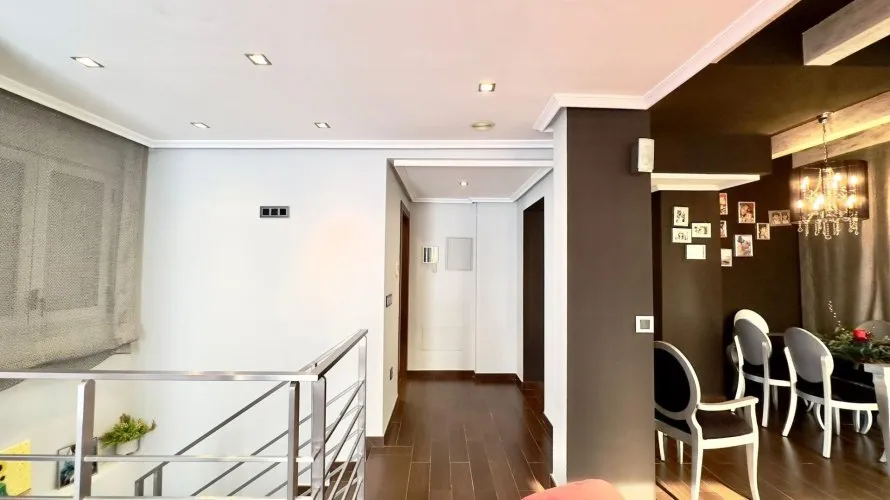 Commercial property de 12 chambres à Torrevieja, Espagne No. 739 № 17