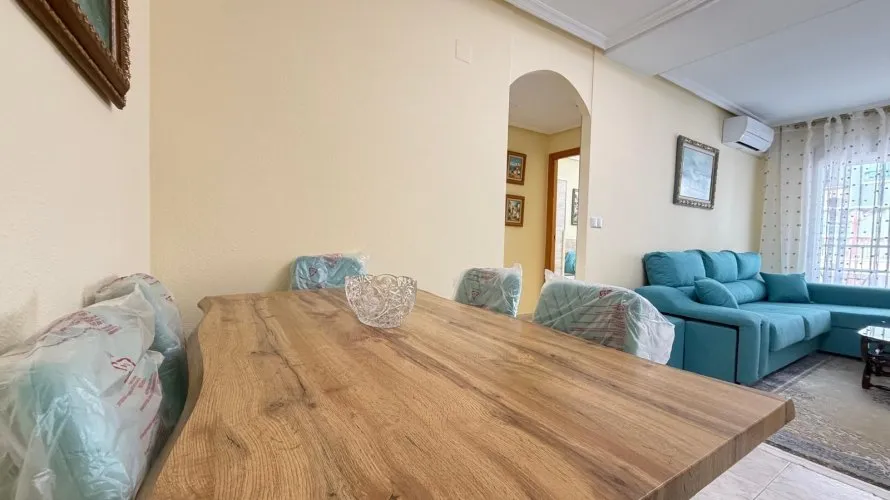 Apartment de 3 chambres à Torrevieja, Espagne No. 672 № 22