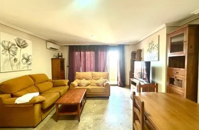 Apartment de 3 chambres à Torrevieja, Espagne No. 766