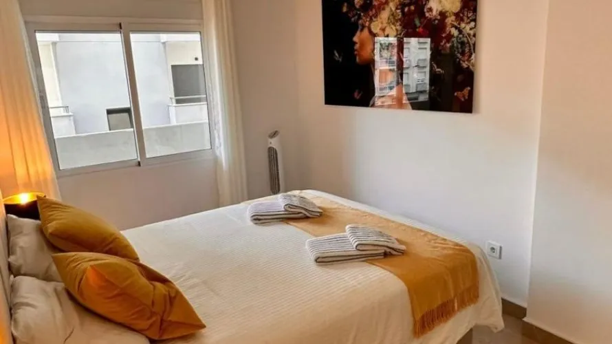 Apartment de 3 chambres à Torrevieja, Espagne No. 323 № 9
