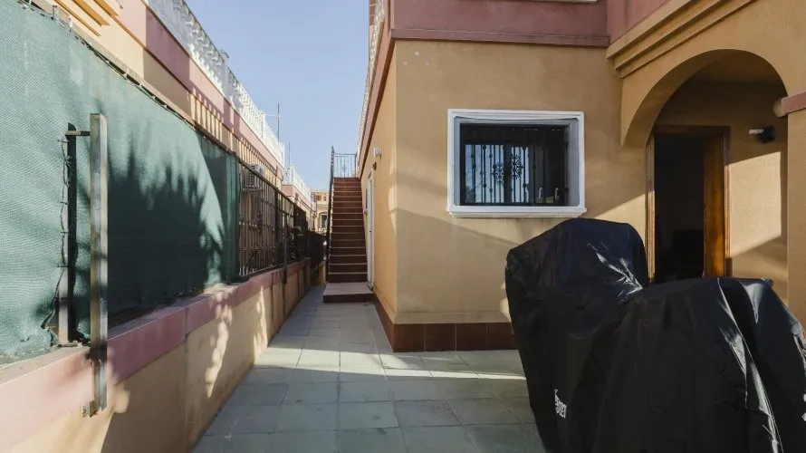 Apartment de 79m² à Torrevieja, Espagne No. 673 № 3