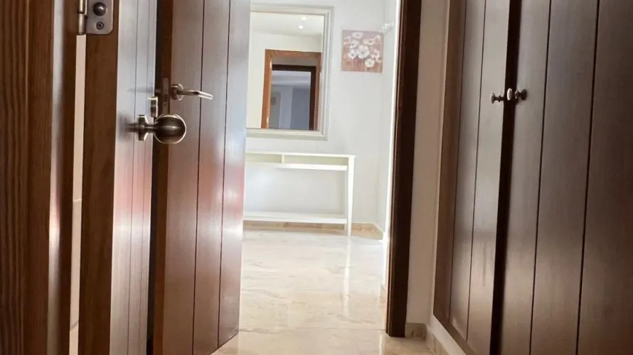 Apartment de 2 chambres à Torrevieja, Espagne No. 123 № 4