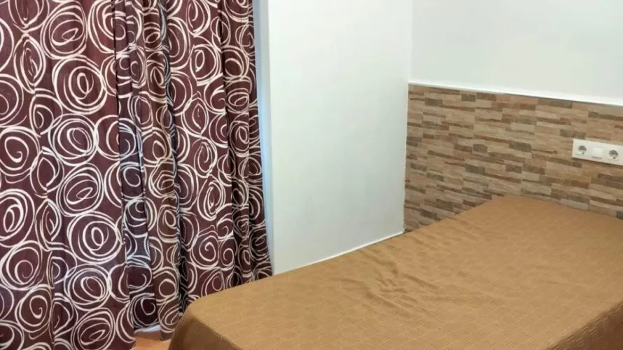 Commercial property de 21 chambre à Alicante, Espagne No. 575 № 9