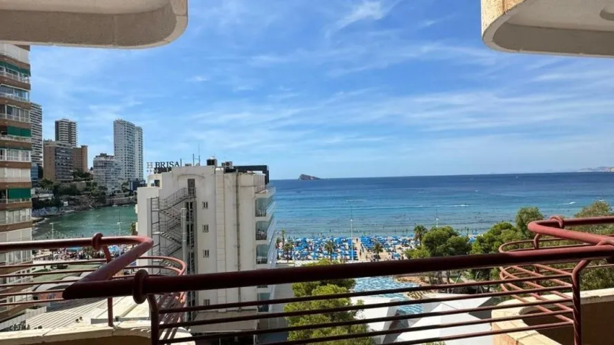 Apartment de 2 chambres à Benidorm, Espagne No. 595 № 3