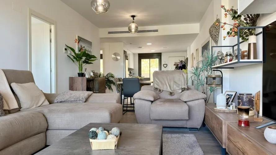 Penthouse de 3 chambres à Finestrat, Espagne No. 715