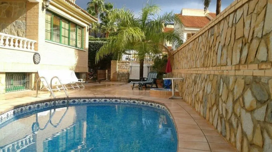 Villa de 480m² à Benidorm, Espagne No. 465 № 4