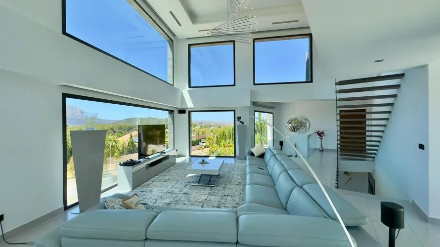 Villa de 5 chambres à Javea, Espagne No. 415 № 2