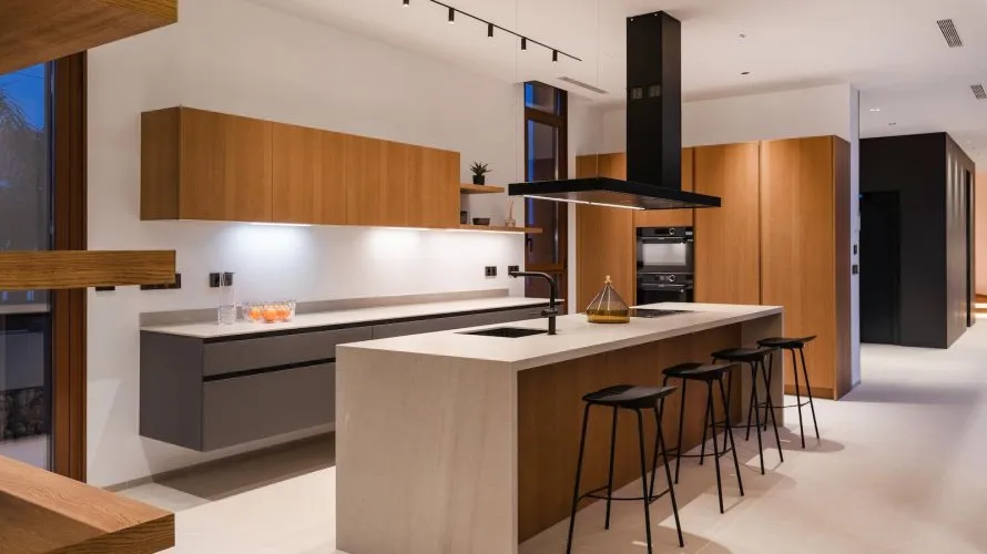 Villa de 4 chambres à Benidorm, Espagne No. 343 № 3