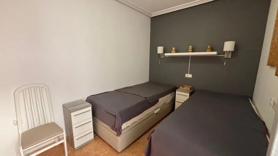 Apartment de 1 chambre à Torrevieja, Espagne No. 205 № 9