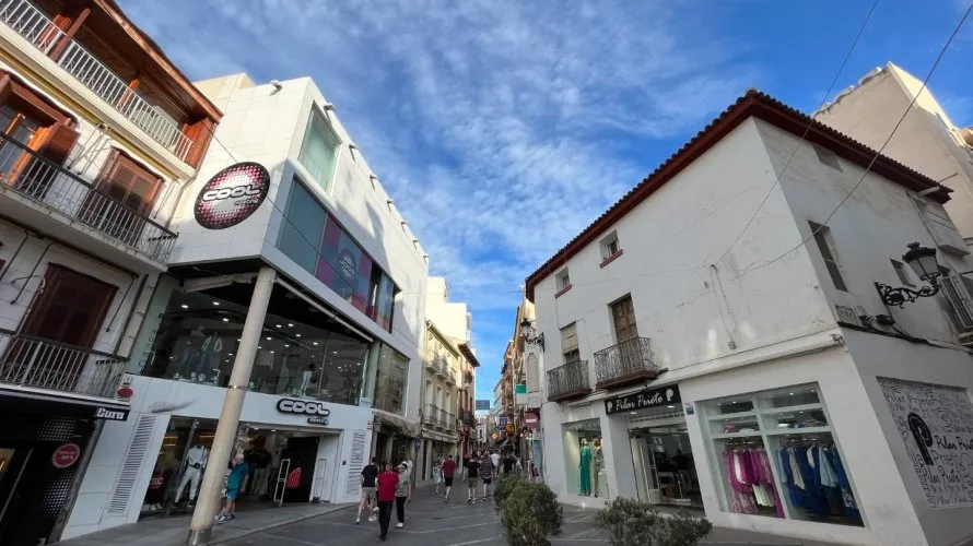 Commercial property de 597m² à Benidorm, Espagne No. 384