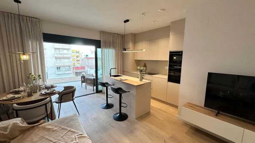 Apartment de 2 chambres à Guardamar del Segura, Espagne No. 461 № 1