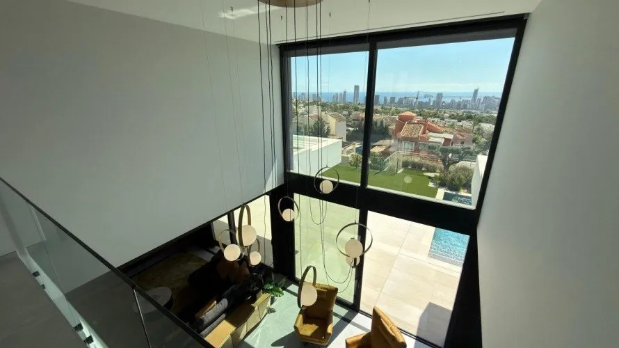 Villa de 890m² à Benidorm, Espagne No. 587 № 15