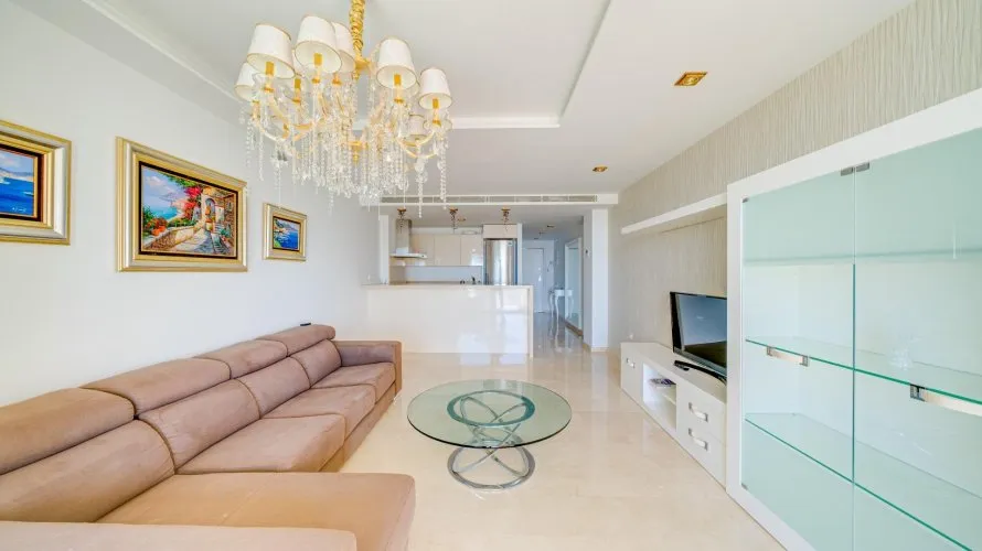 Apartment de 2 chambres à Villajoyosa, Espagne No. 299 № 3