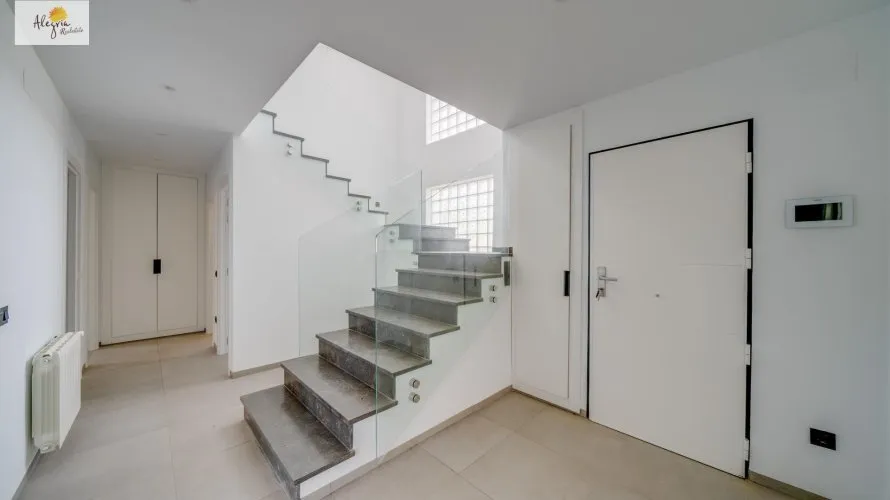 Villa de 5 chambres à Calpe, Espagne No. 329 № 7