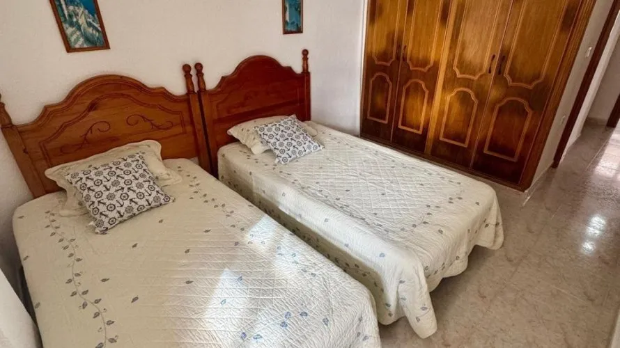Apartment de 4 chambres à Torrevieja, Espagne No. 662 № 10