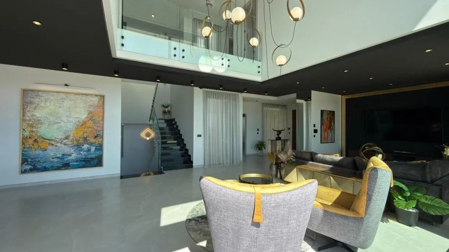 Villa de 890m² à Benidorm, Espagne No. 587 № 16