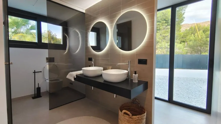 Villa de 4 chambres à Finestrat, Espagne No. 589 № 16