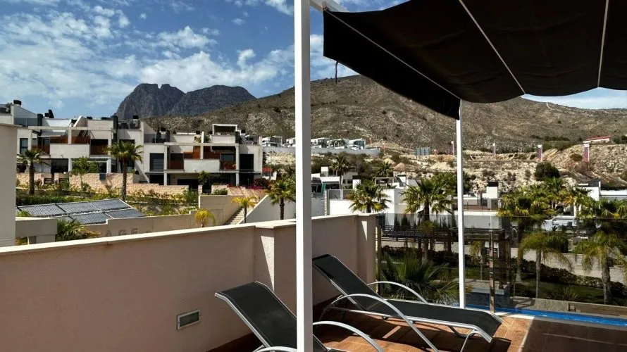 Penthouse de 1 chambre à Finestrat, Espagne No. 408 № 24