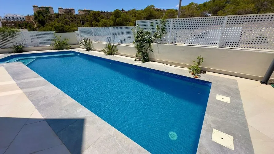Villa de 3 chambres à Finestrat, Espagne No. 406 № 2