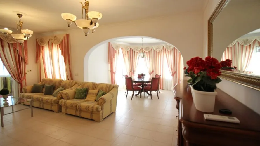 Villa de 5 chambres à Calpe, Espagne No. 238 № 13