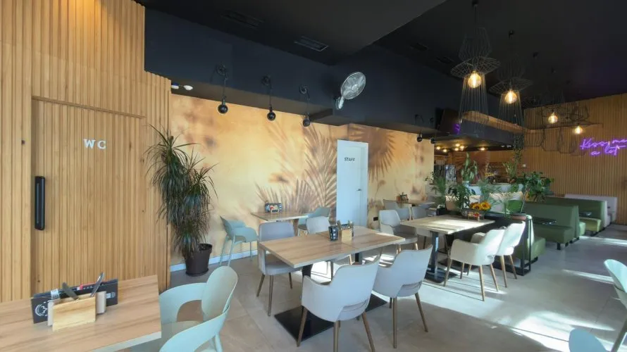 Commercial property de 290m² à Benidorm, Espagne No. 206 № 11