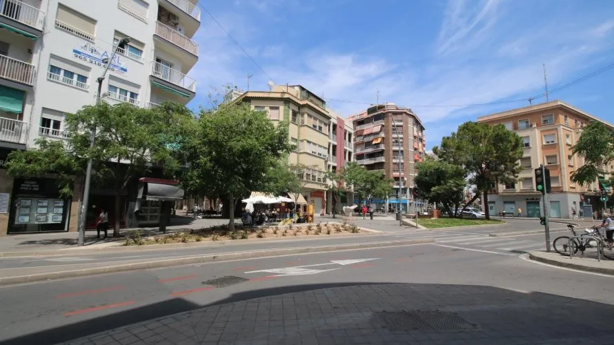 Commercial property de 24 chambres à Alicante, Espagne No. 322 № 16