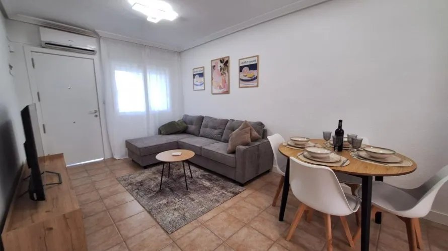 Bungalow de 1 chambre à Torrevieja, Espagne No. 789 № 19