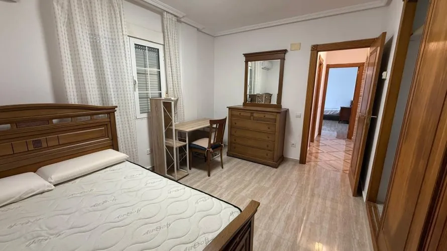 House de 3 chambres à Torrevieja, Espagne No. 719 № 12