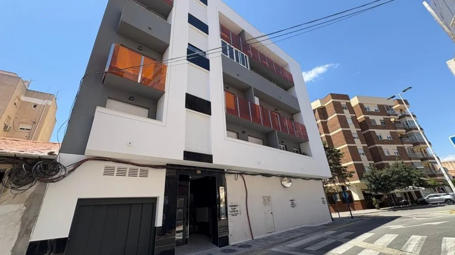 Apartment de 2 chambres à Torrevieja, Espagne No. 99 № 17