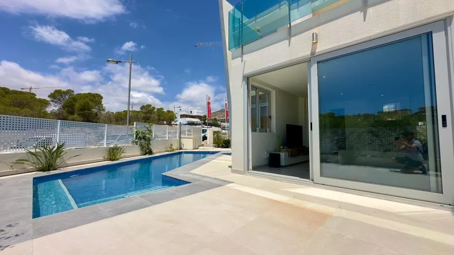 Villa de 3 chambres à Finestrat, Espagne No. 406 № 8