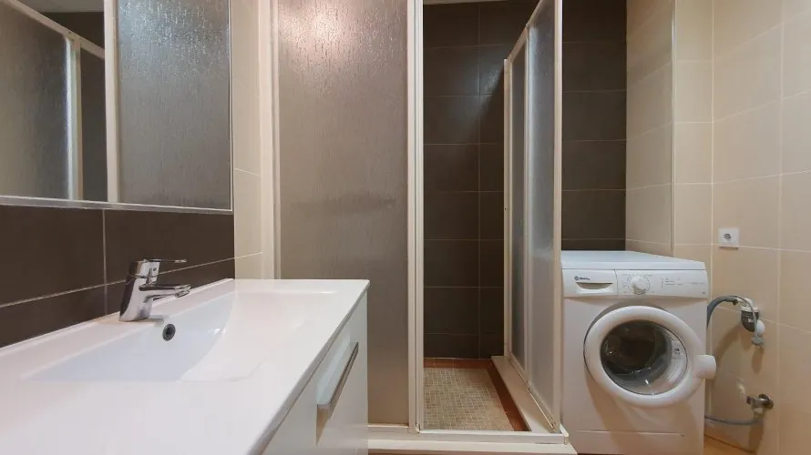 Commercial property de 21 chambre à Alicante, Espagne No. 575 № 13