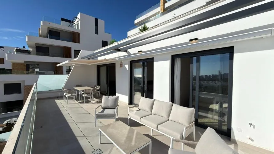Apartment de 2 chambres à Finestrat, Espagne No. 669 № 2