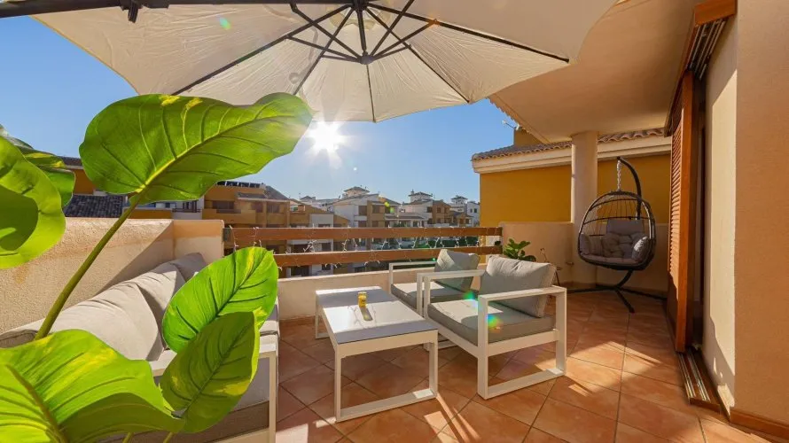 Apartment de 2 chambres à Torrevieja, Espagne No. 386 № 17