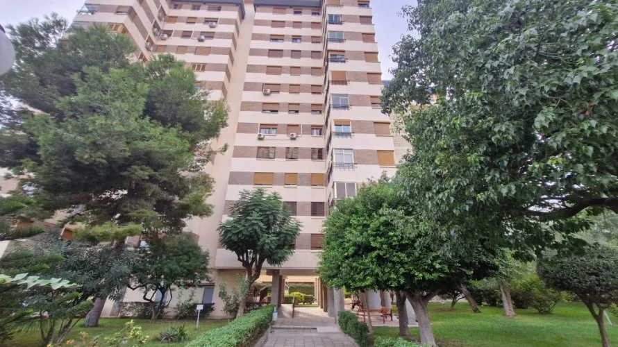 Apartment de 2 chambres à Alicante, Espagne No. 601 № 2