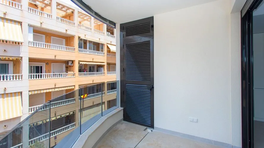 Apartment de 88m² à Torrevieja, Espagne No. 728 № 19