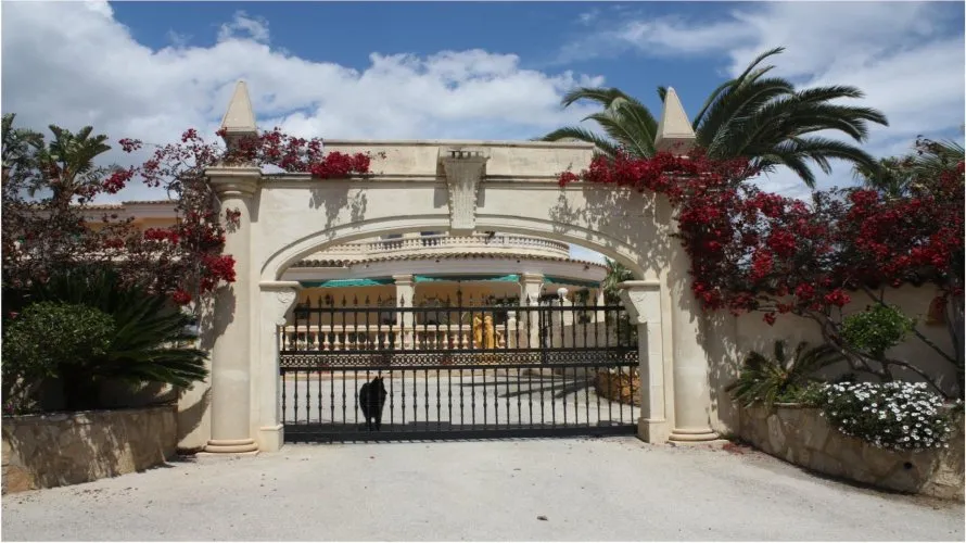 Villa de 5 chambres à L'Alfàs del Pi, Espagne No. 352 № 4