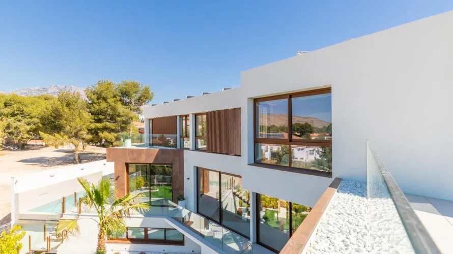 Villa de 4 chambres à Benidorm, Espagne No. 343 № 27