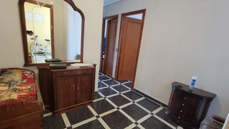 Apartment de 1 chambre à Torrevieja, Espagne No. 708 № 15